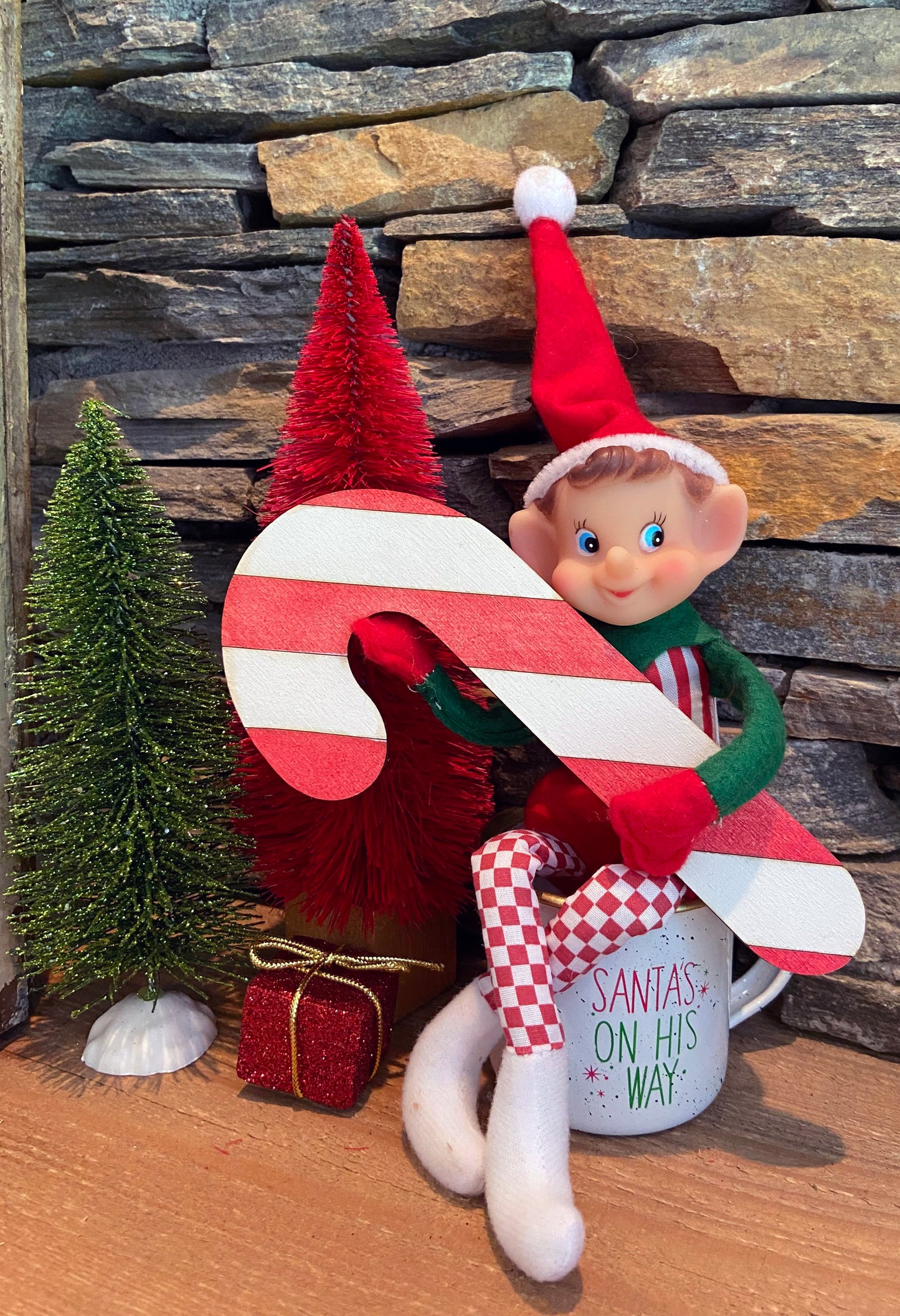 Christmas Elf Kit #4 - Props and Signs (Ready to Paint)